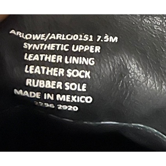 Steve Madden‎ Lug Sole Loafers Size 7.5 White Croc Embossed Hardware Accents - Picture 9 of 9